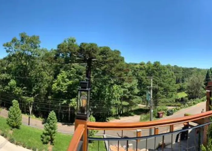 Belíssimo apto 2 dormitórios em ótima localização de Gramado