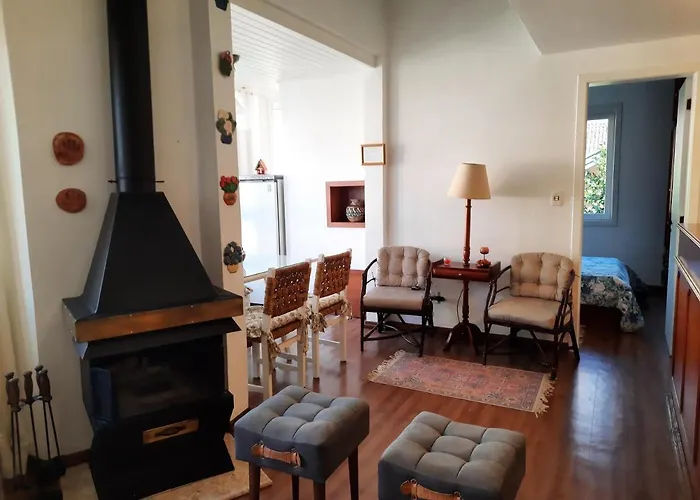 Excelente Duplex Em Gramado - Com Lareira Em Condominio Privativo