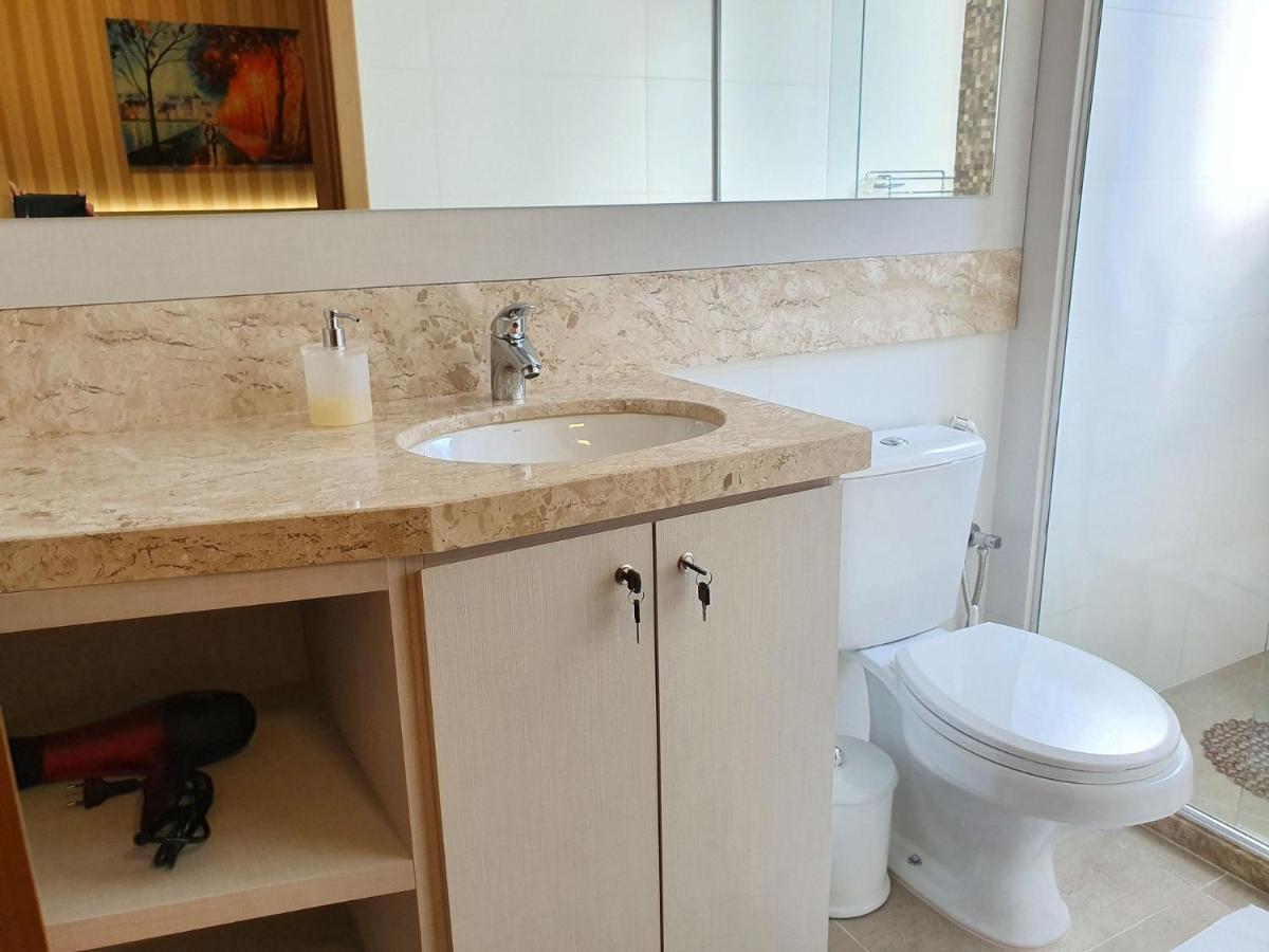 Apto Luxo 250m R. Coberta | 2 | Mobiliado *