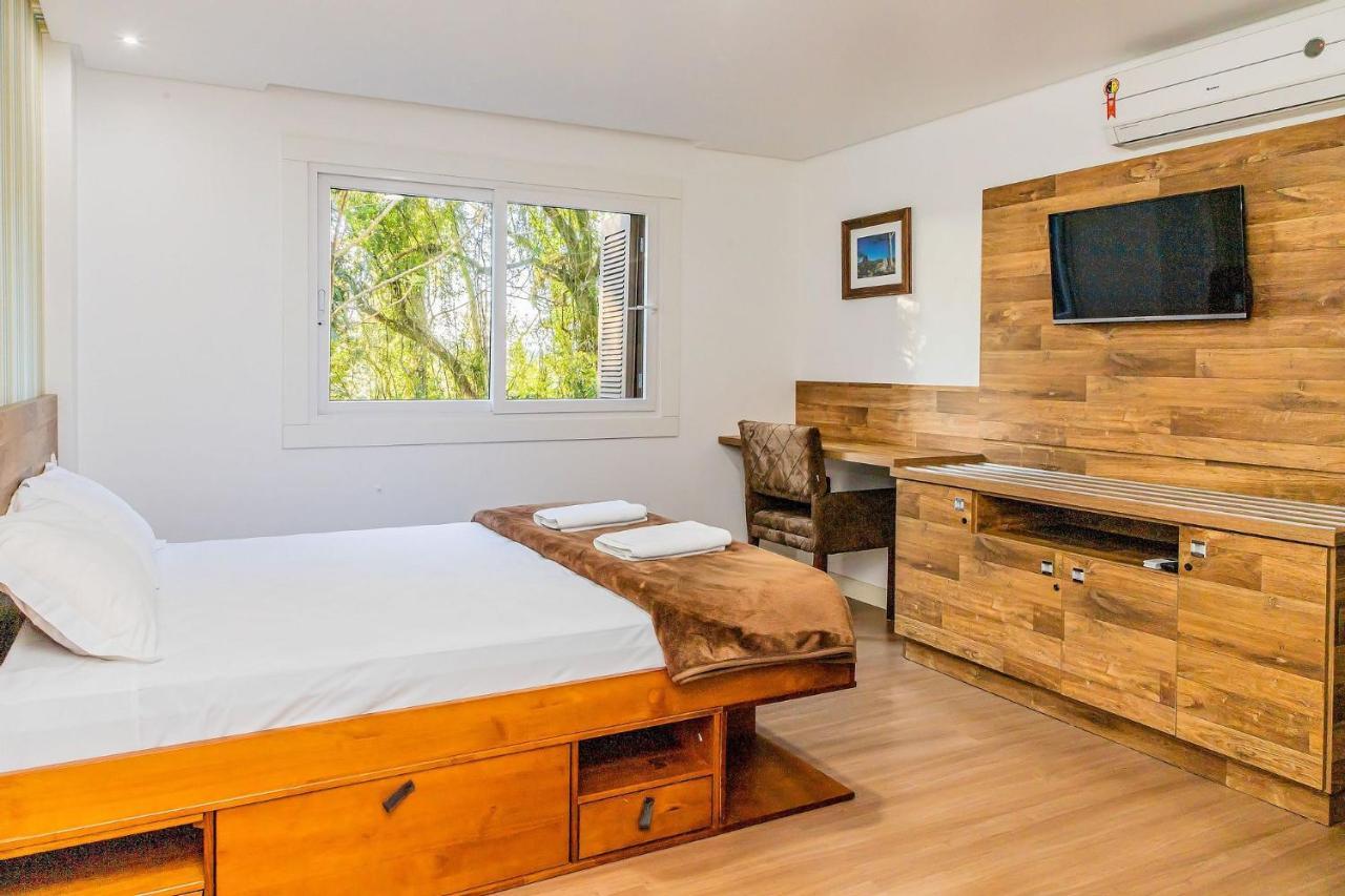 3 Suites Alto Padrao Res-villa Verde *