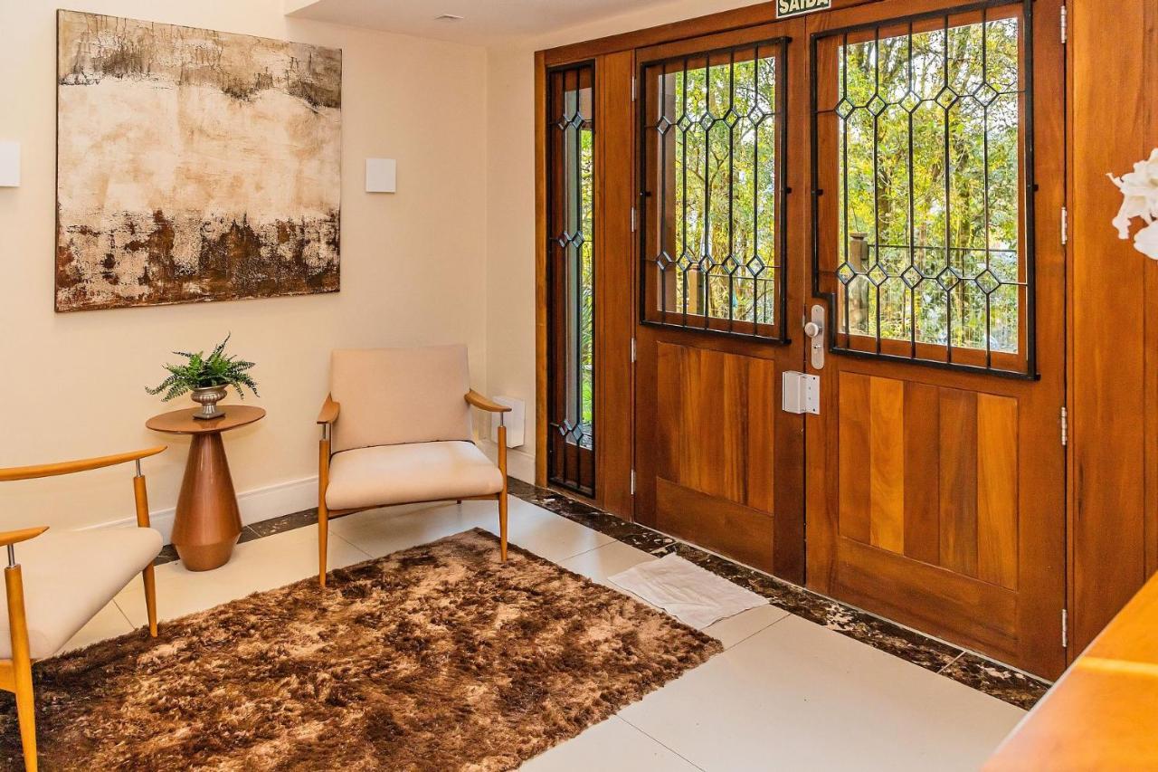 3 Suites Alto Padrao Res-villa Verde