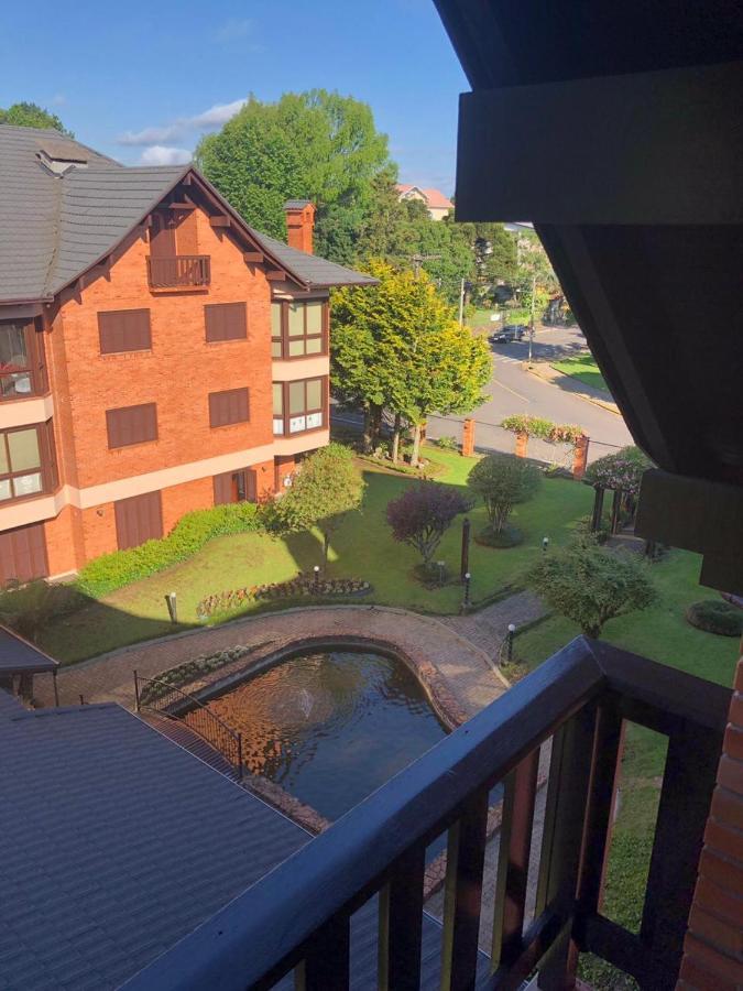 Apartamento Duplex 3 Quartos Com Piscina Aquecida Gramado