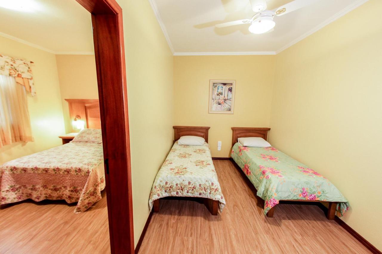 Hotel Papoulas 3*