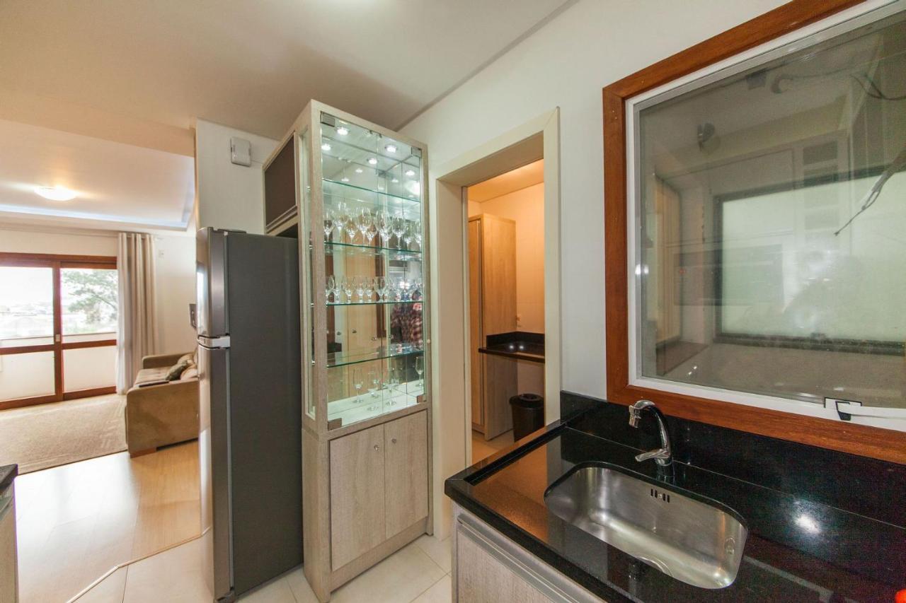 Apartamento 300 Metros, Rua Coberta Centro - Solar Encantado *
