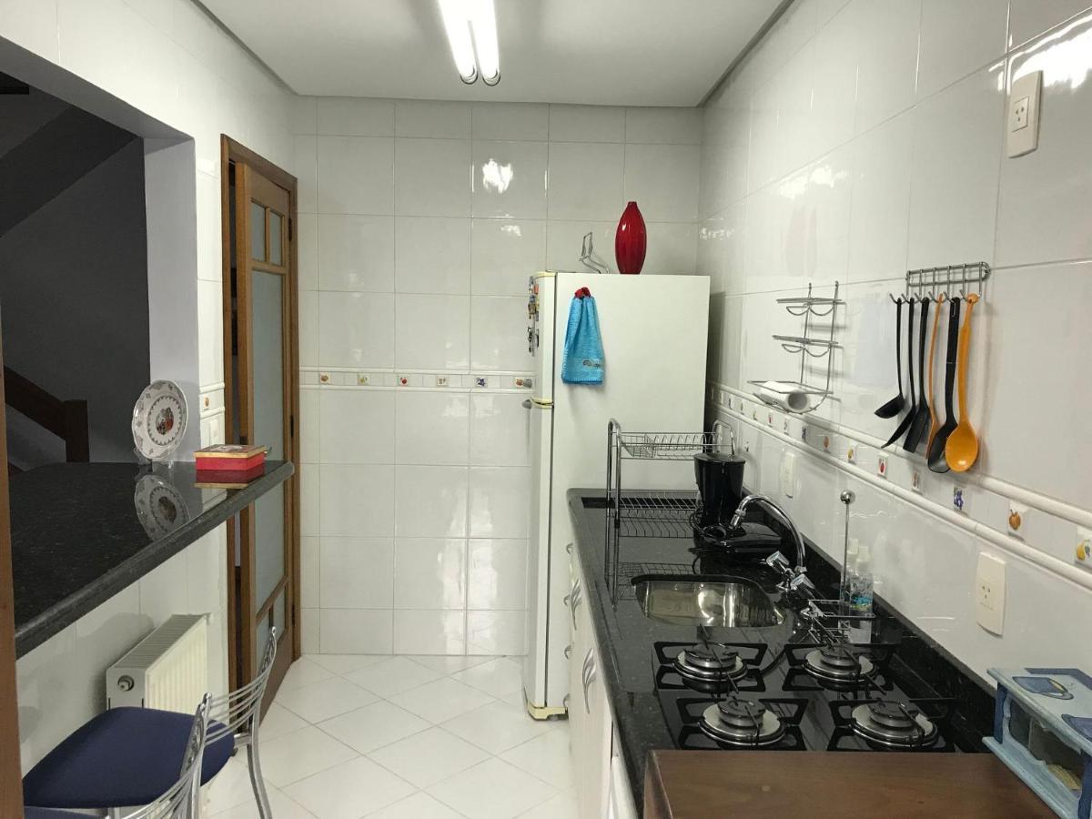 Apartamento Cobertura Com 2 Ao Lado Da Rua Coberta *