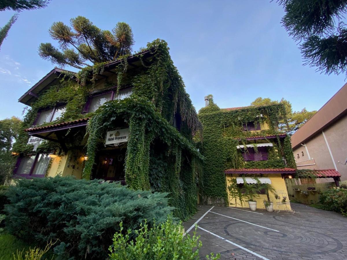 Petit Provence Hotel 3*