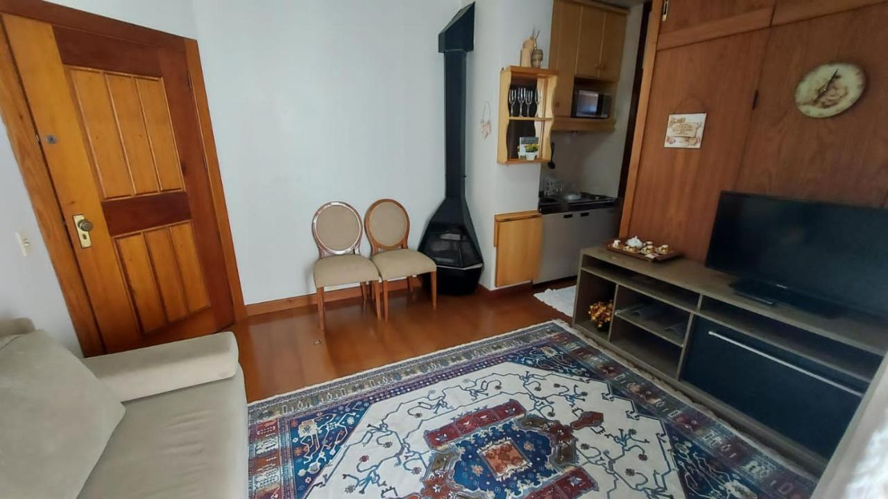 Ficher Sobrinho Apartamento