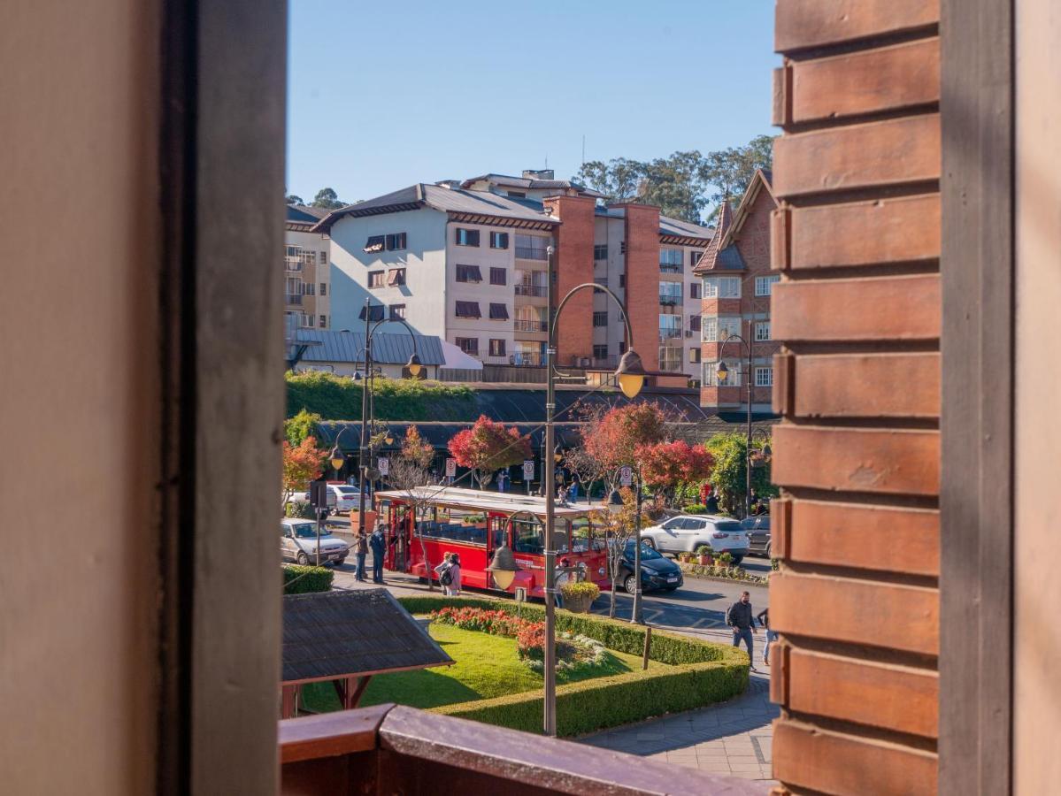Apartamentos Vista da Rua Coberta *