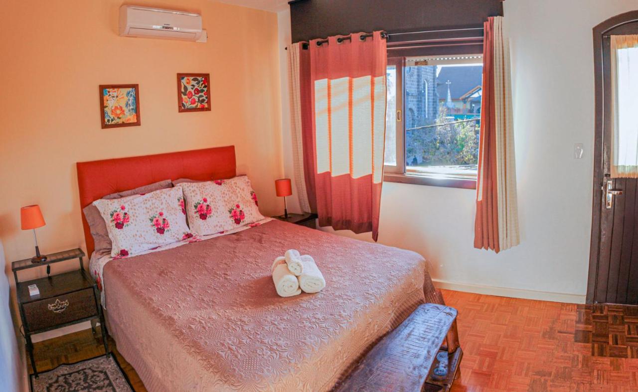 Apartamentos Vista da Rua Coberta
