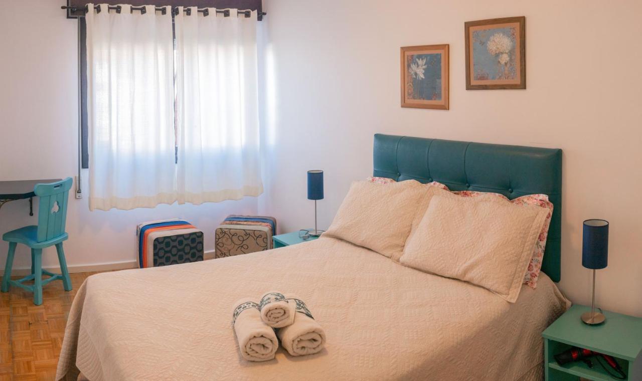 Apartamentos Vista da Rua Coberta Hotel