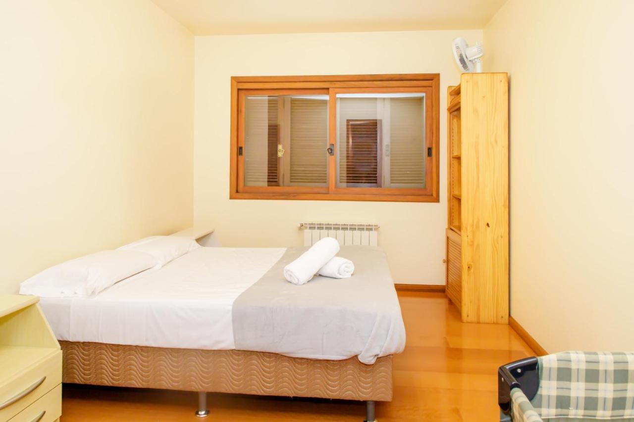 Apartamento Amplo E Aconchegante Na Av Hortencias No Centro De Apartamento *