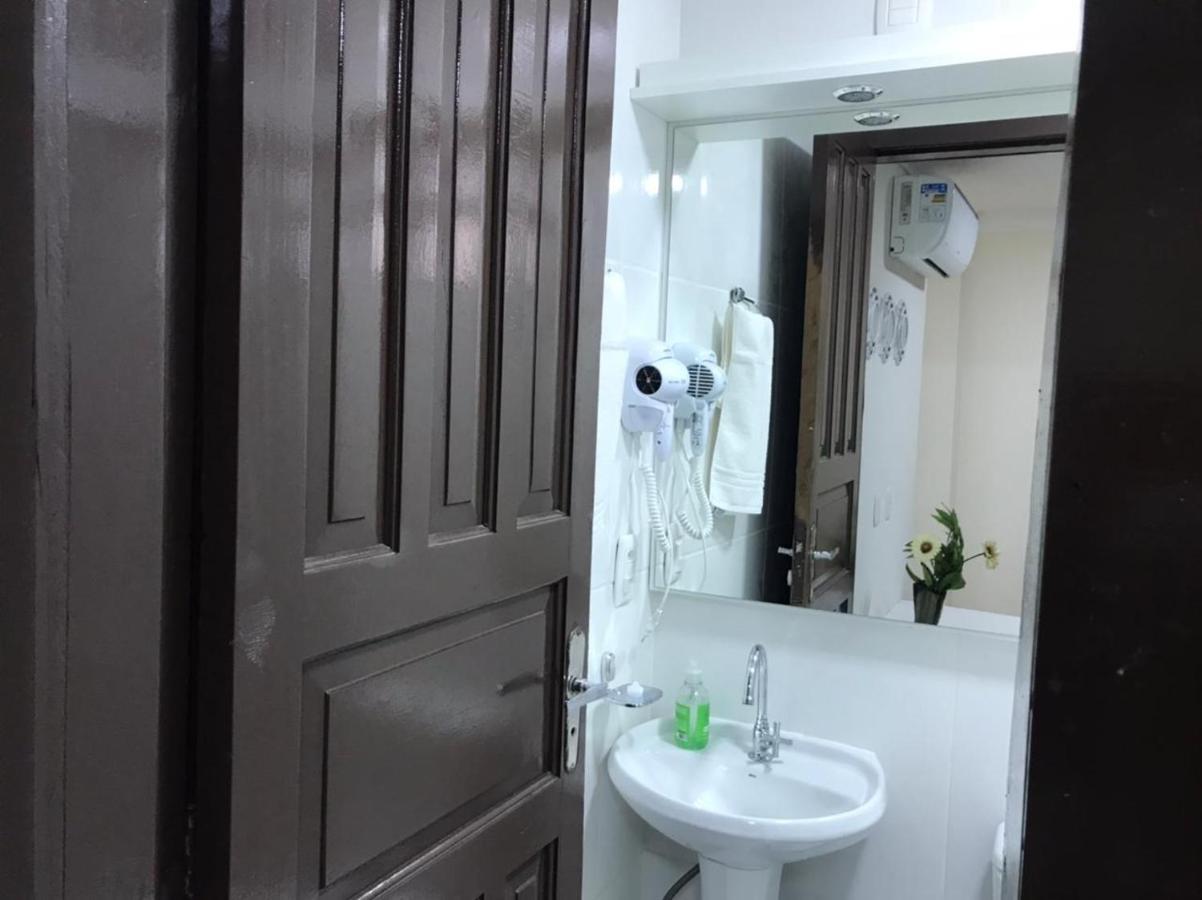 Apartamento Golden 02 *