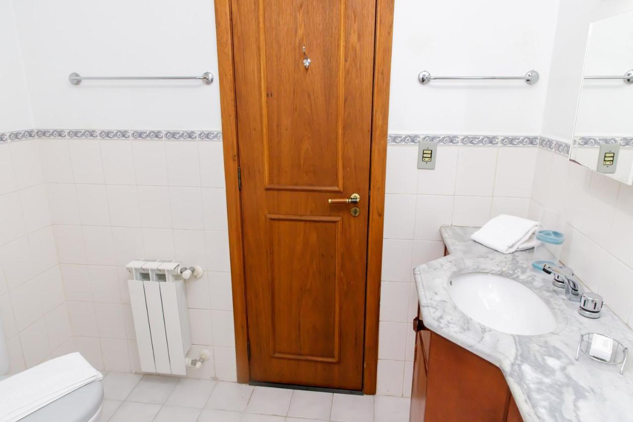 Apartamento Amplo E Aconchegante Na Av Hortencias No Centro De Apartamento