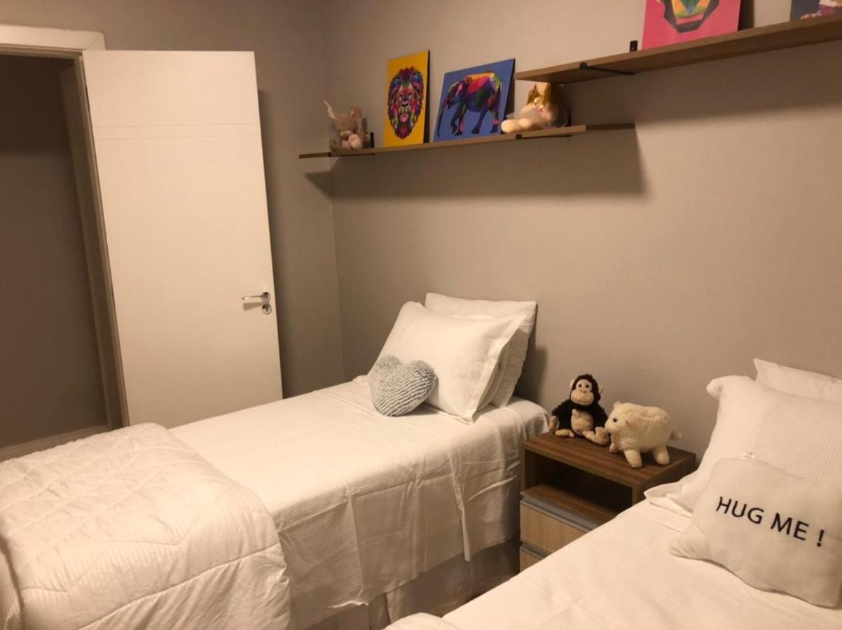 Apartamento Este Amplo E Charmoso Apartamento Espera Por Voce!