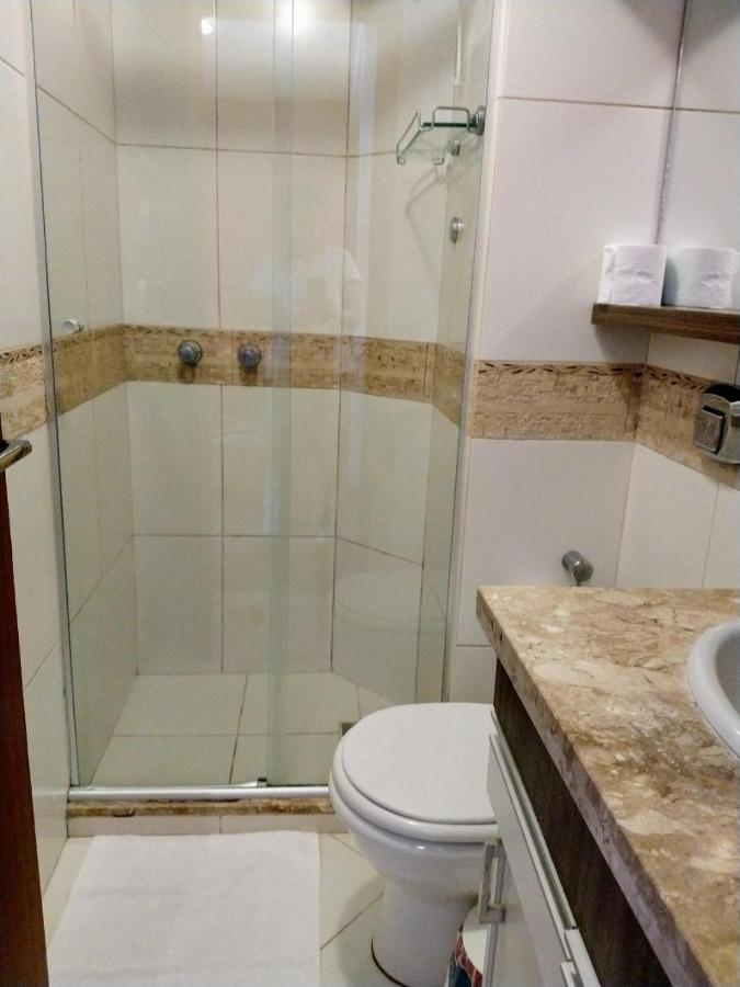 Apartamento Ap Da Sandra - Centro De Com Wifi, Ar E Garagem *