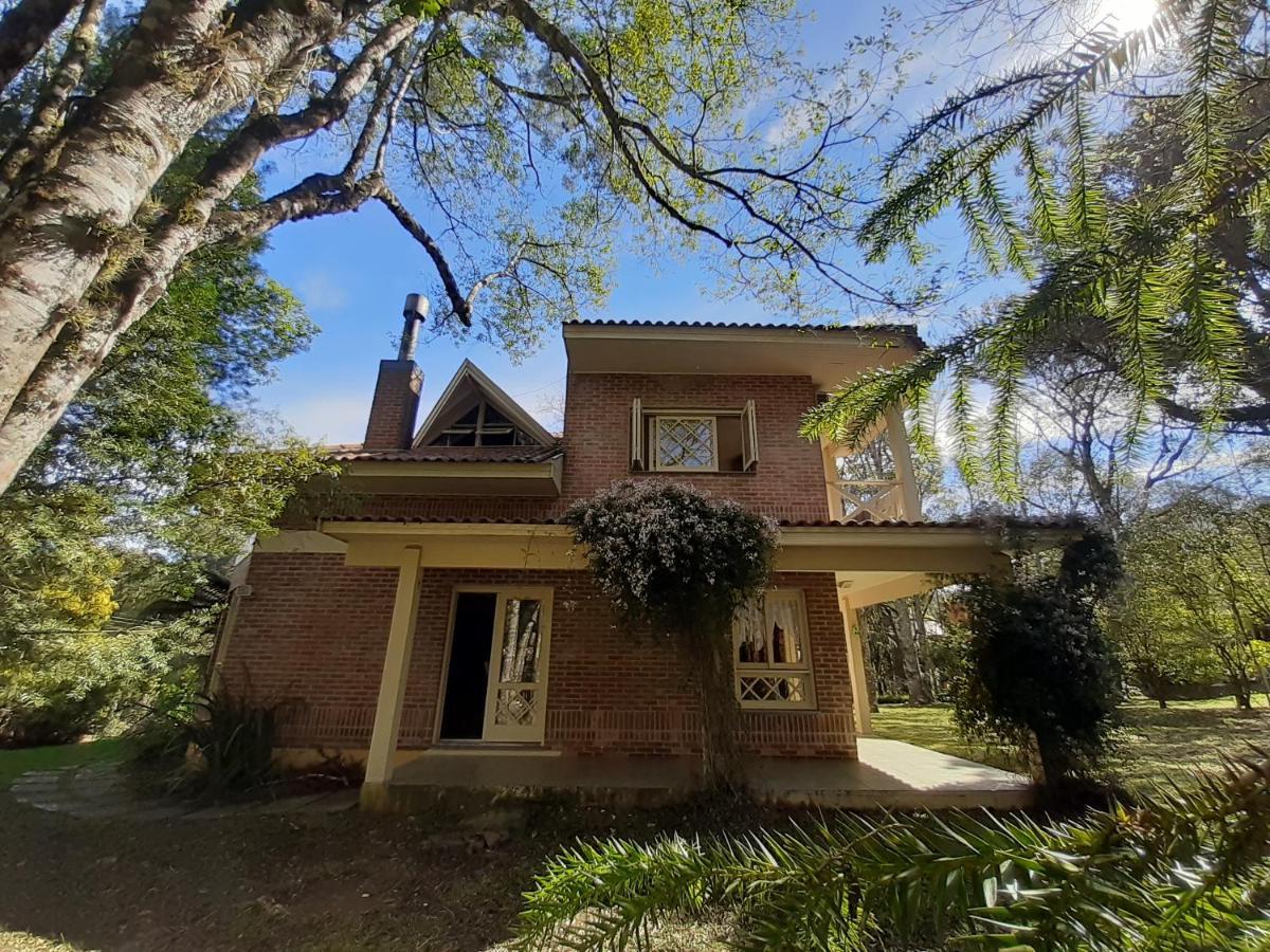 Casa Do Bosque Com Hidro, Em Local Espetacular, 5 Min Centro! Casa de férias