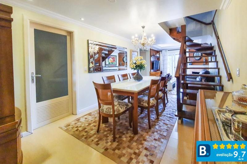 Apartamento Cobertura 3 E Um Quarto Grande - Centro *
