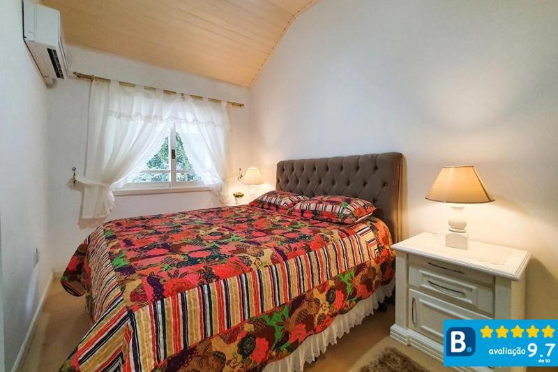 Cobertura 3 E Um Quarto Grande - Centro Apartamento