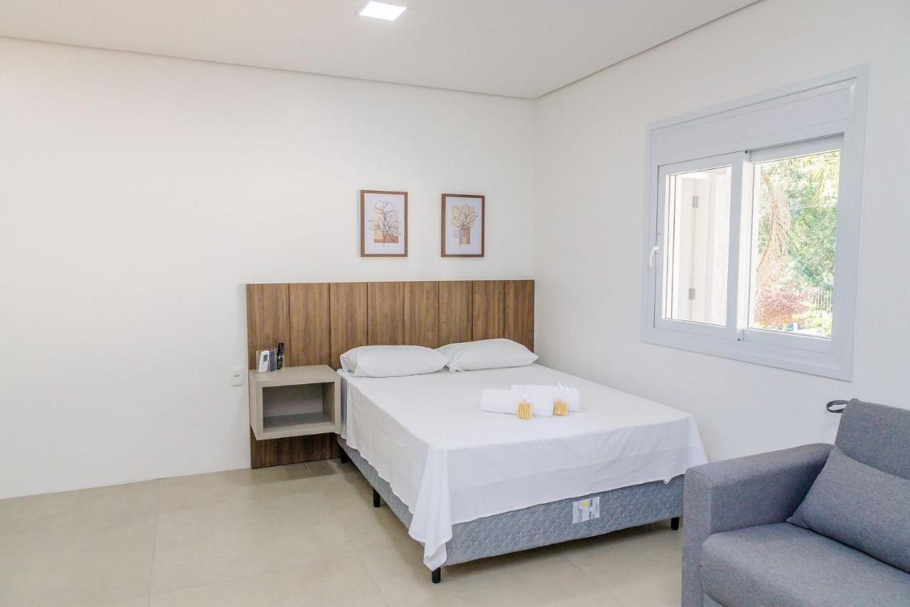 Locar-in Flat Centro A 600 M Da Rua Coberta Apartamento