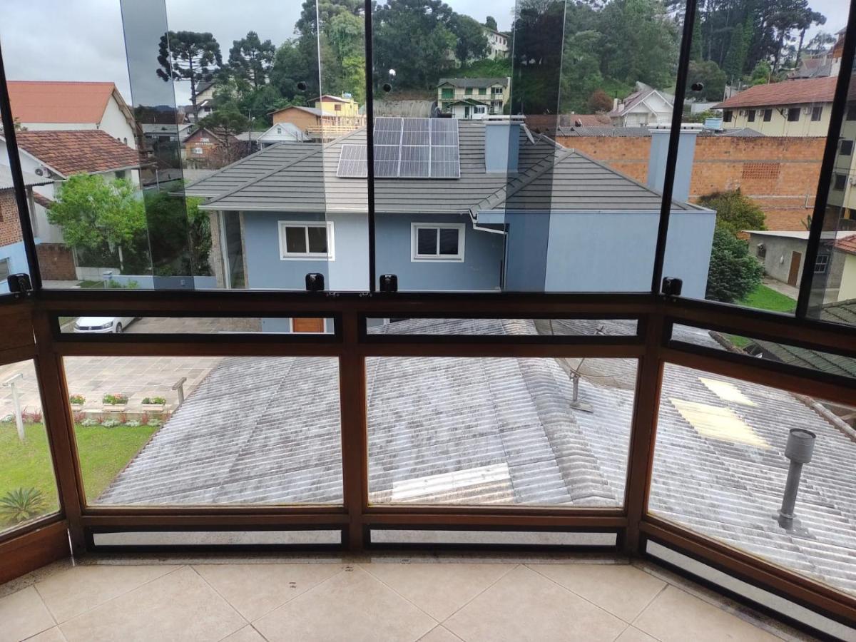 Apartamento Ensolarado No Centro De * Gramado