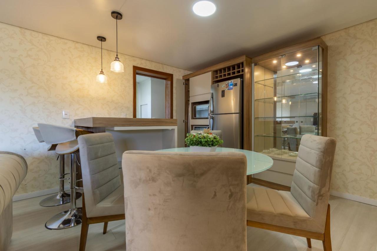 Rosa Edificio Solar Da Encosta Apartamento