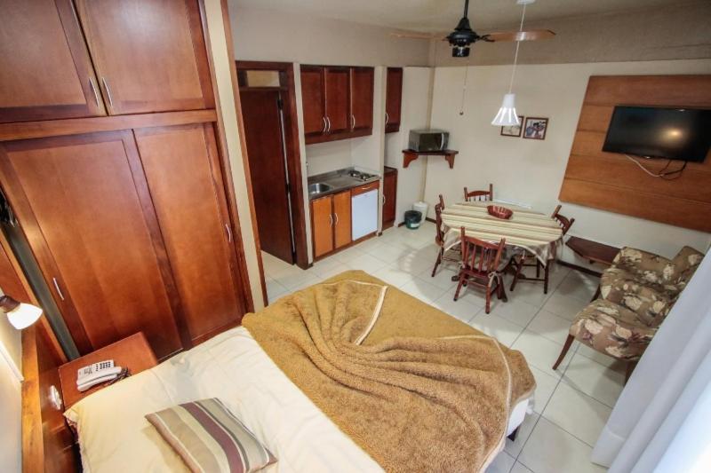 Flat No Residencial Serrano Centro Apartamento *