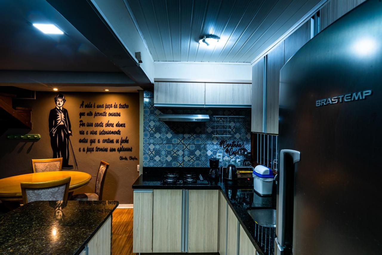 Completo De 3 Quartos Em Apartamento