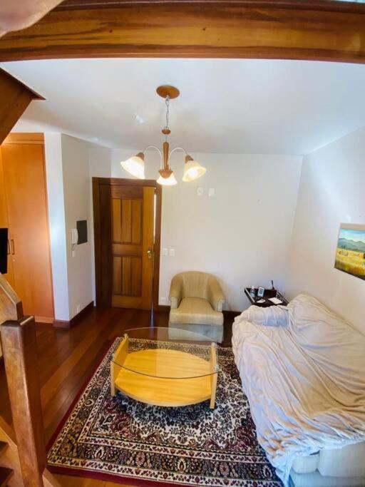 Apartamento Duplex *