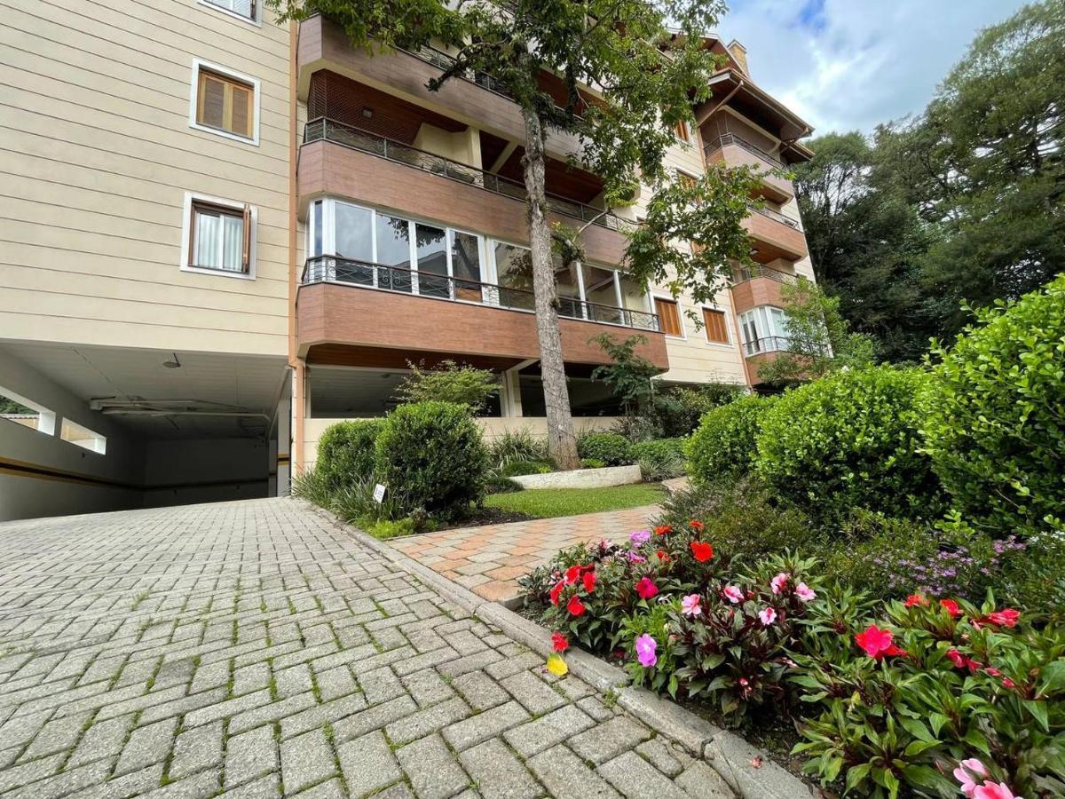 Novo E No Centro De Apartamento Gramado