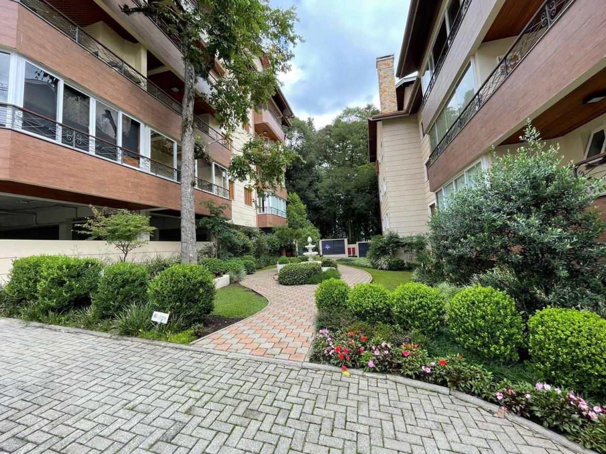 Novo E No Centro De Apartamento Gramado