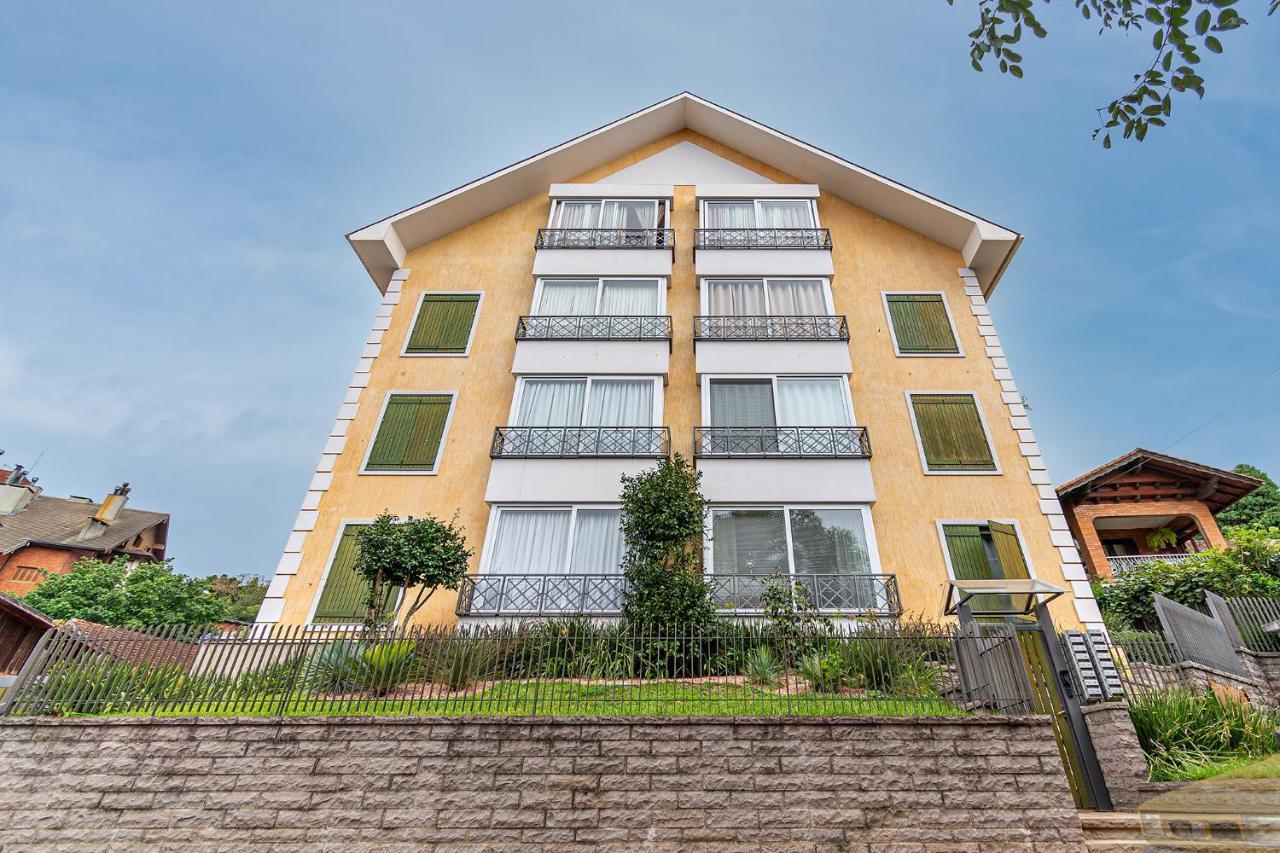 Rosa Apartamento Luxo No Centro Gramado