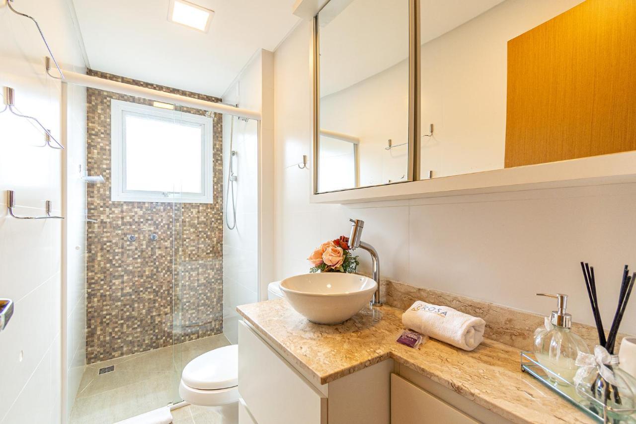 Rosa Apartamento Luxo No Centro Gramado
