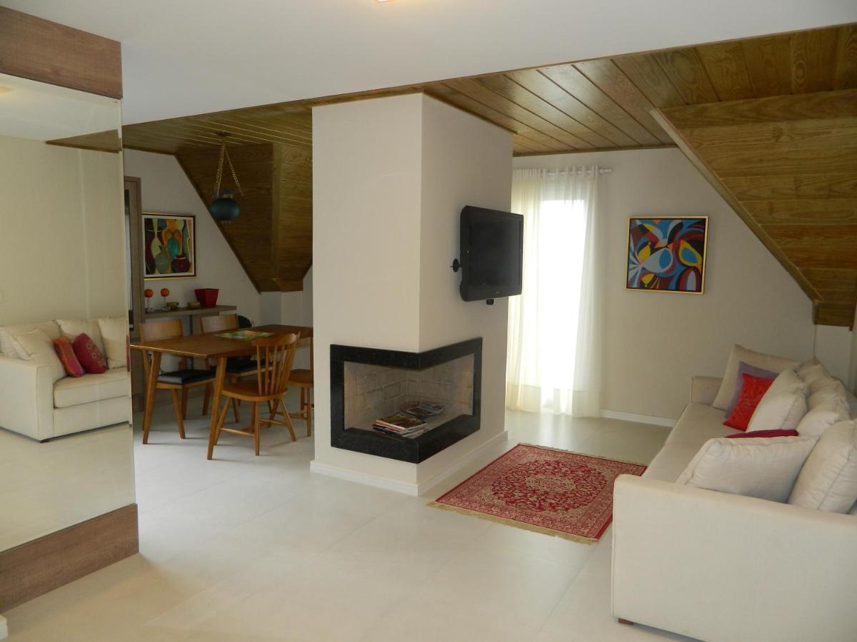 Apartamento Apartamento em ótima localização em Gramado
