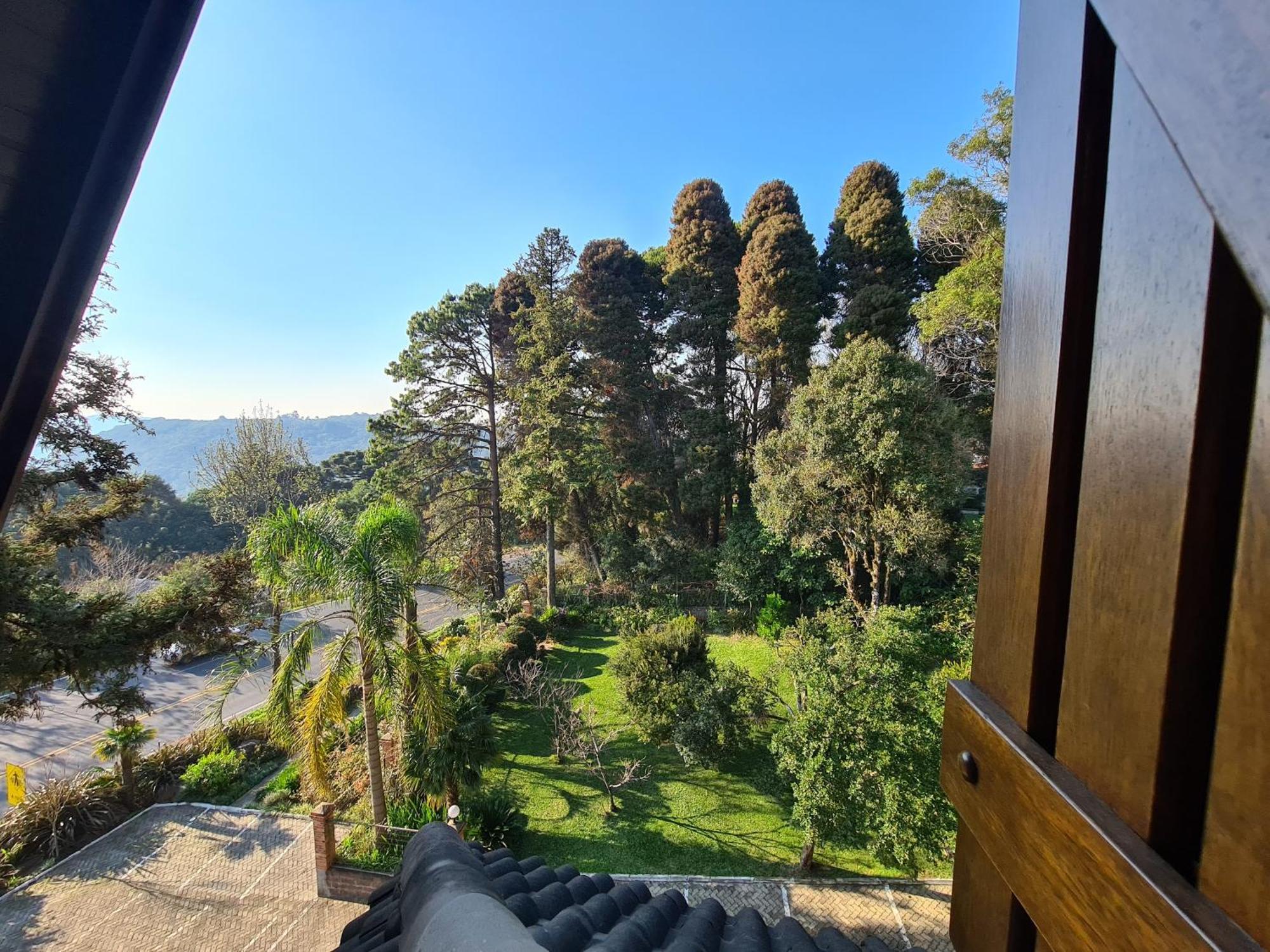 Azaleia Hotel Gramado