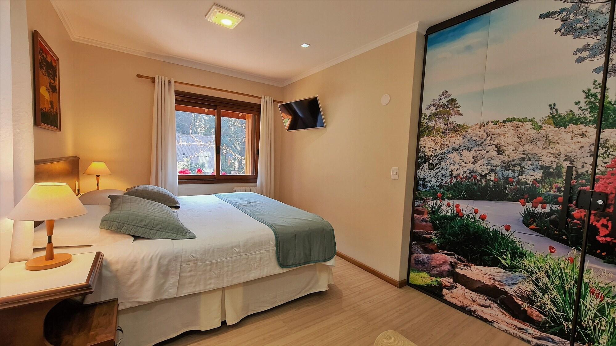 Azaleia Hotel 3*