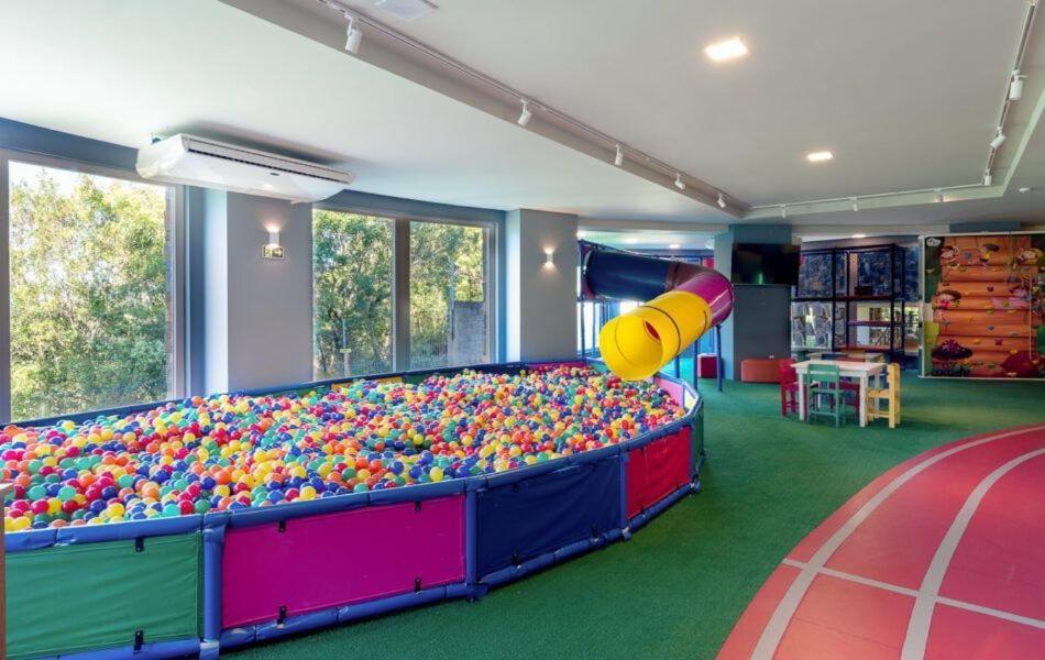 Golden Resort, Luxo Quintuplo Apartamento