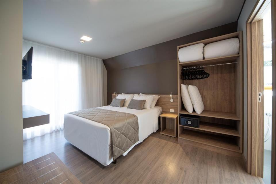 Aparthotel Golden *