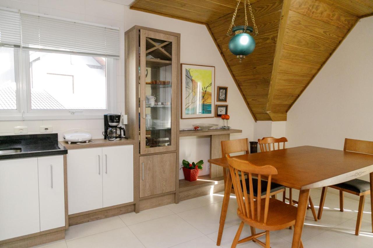 Apartamento Apartamento em ótima localização em Gramado Gramado