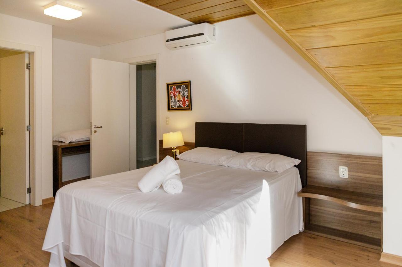 Apartamento Apartamento em ótima localização em Gramado *