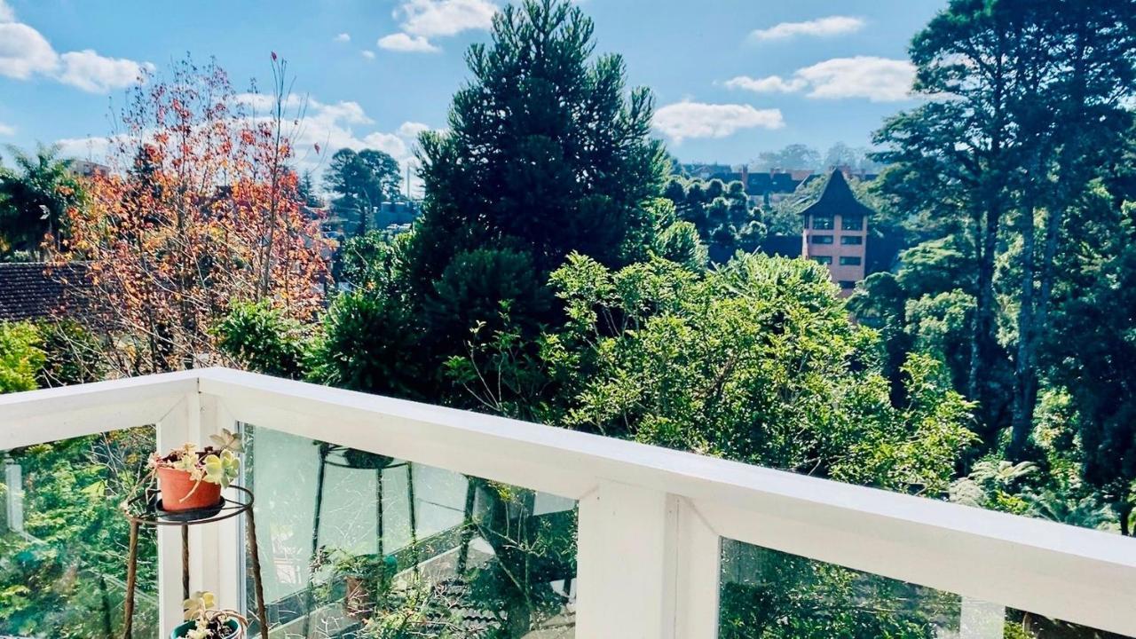 Apartamento Bosque De Asturias - Na Localizacao - 09 Pessoas Gramado