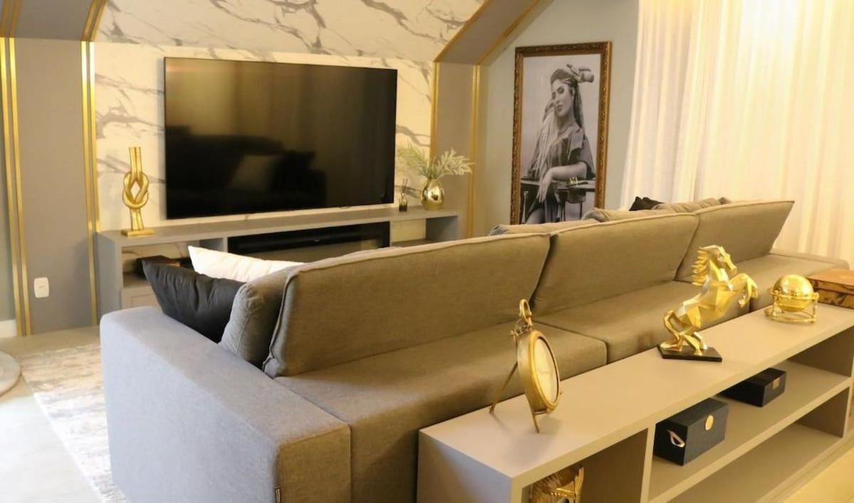 Apartamento Apt De Alto Padrao Condominio Frente Ao Lago Negro