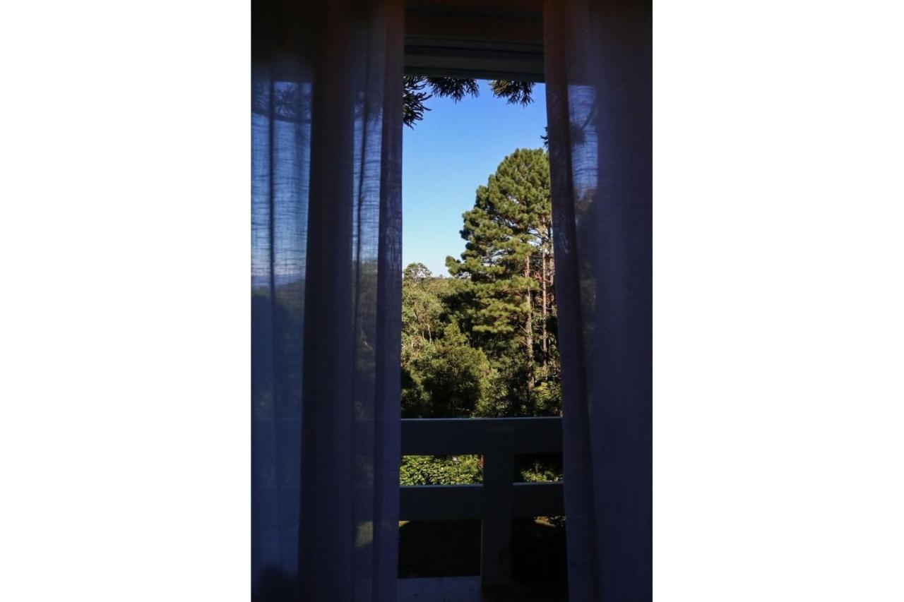 Apt De Alto Padrao Condominio Frente Ao Lago Negro Gramado