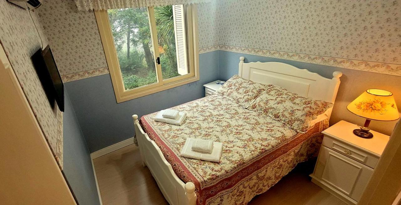 Apto 4 Pessoas Cantinho Da Mimosa A 4 Min Do Centro, Prox Ao Lagonegro Com Wi-fi Aceita Pet * Gramado