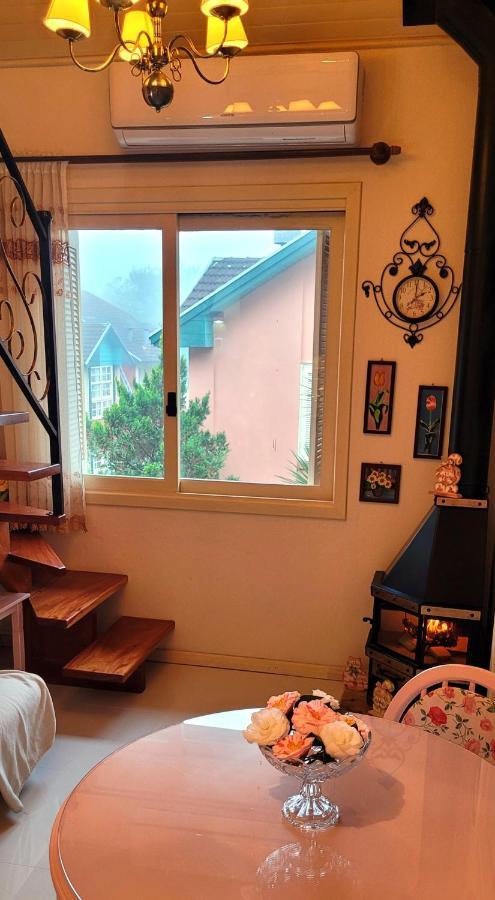 Apto 4 Pessoas Cantinho Da Mimosa A 4 Min Do Centro, Prox Ao Lagonegro Com Wi-fi Aceita Pet Apartamento Gramado