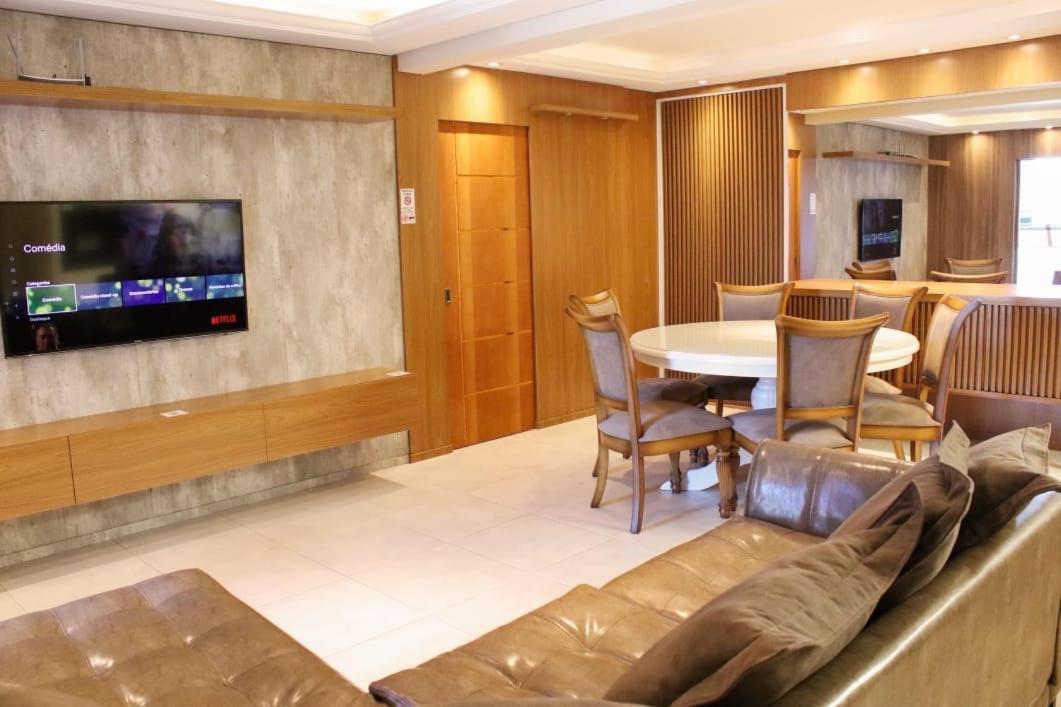 Apartamento Coberturagramado 4quartos Climatizado 4min Do Centro