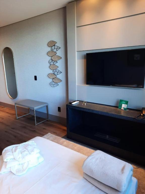 Hotel Chateau Du Golden Laghetto Af 5*