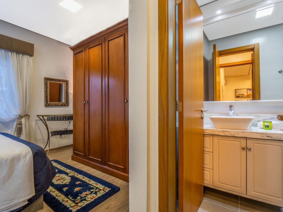 Casa De Pedra - 301d - Apto Com Piscina Em Apartamento Gramado