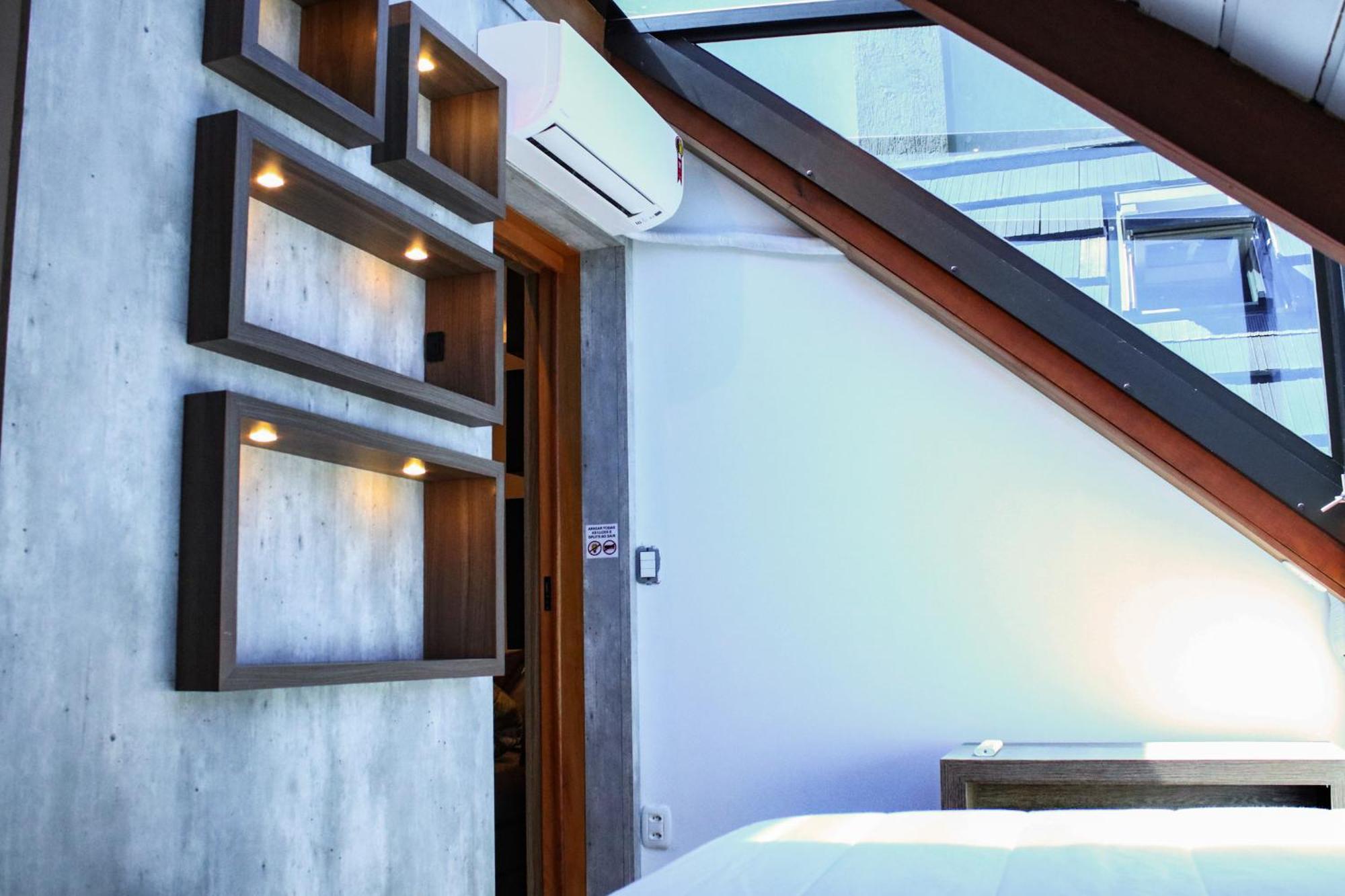 Apartamento Coberturagramado 4quartos Climatizado 4min Do Centro