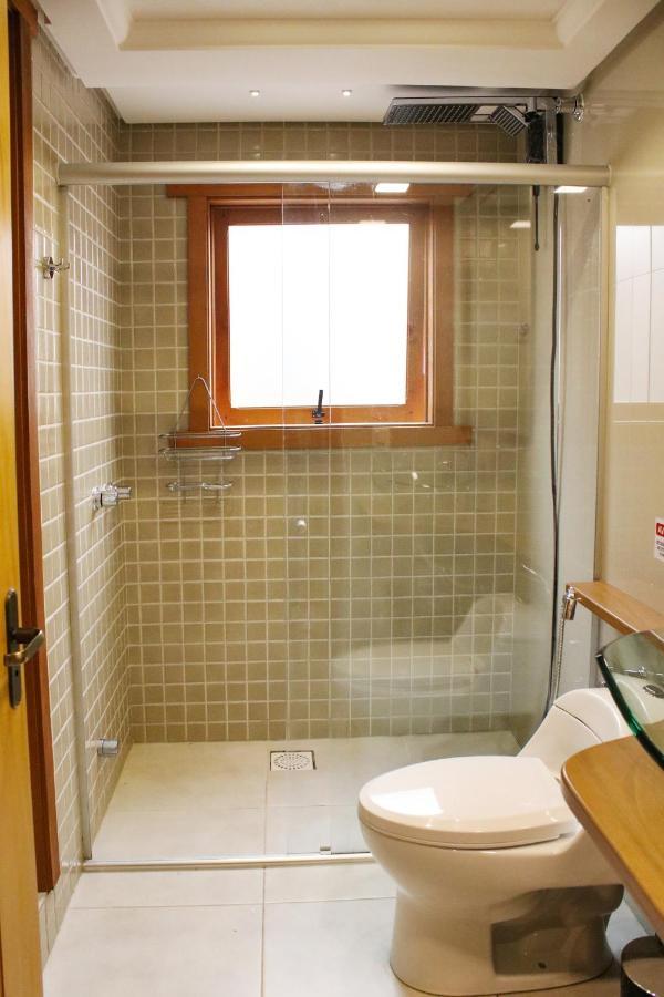Coberturagramado 4quartos Climatizado 4min Do Centro Gramado
