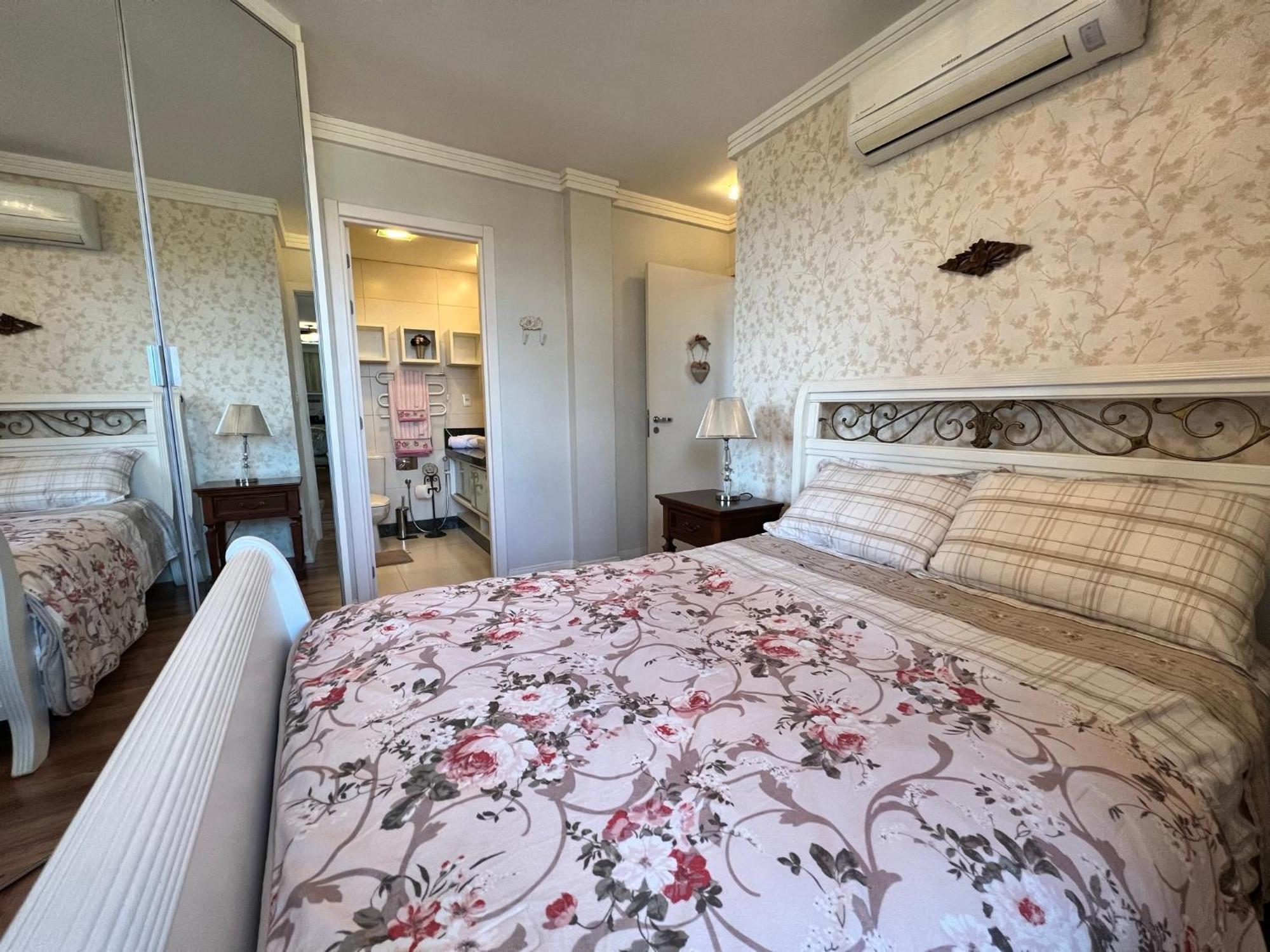 Apartamento 503 - Cobertura Luxo 3 -centro De *